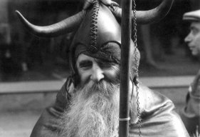 moondog80
